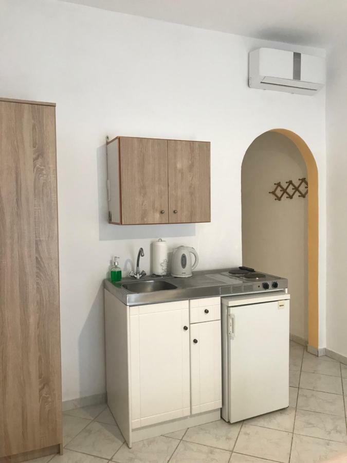Floros Apartments Agios Stefanos Avliotes  Екстер'єр фото