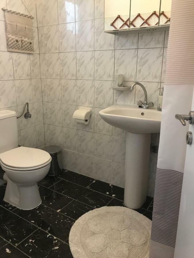 Floros Apartments Agios Stefanos Avliotes  Екстер'єр фото