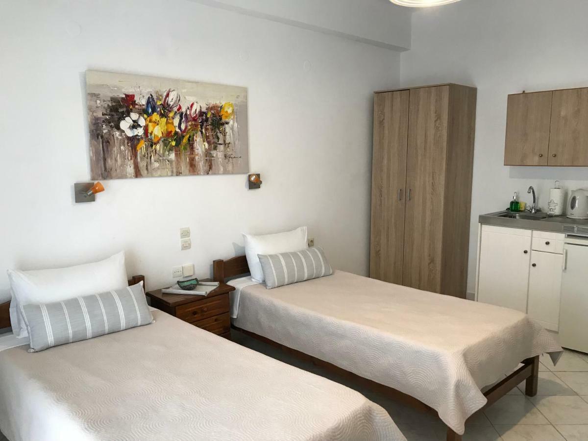 Floros Apartments Agios Stefanos Avliotes  Екстер'єр фото