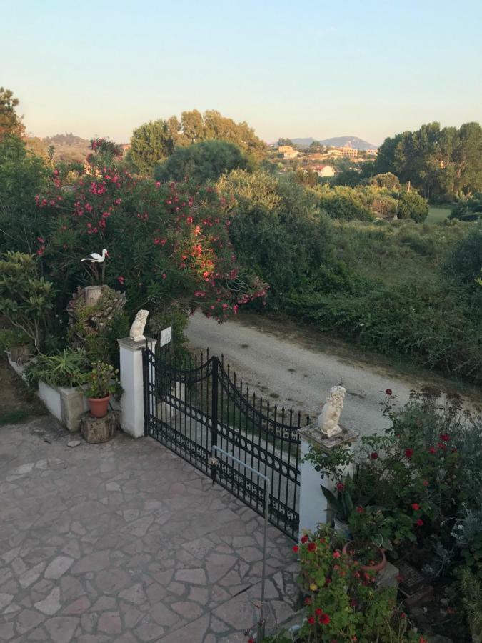 Floros Apartments Agios Stefanos Avliotes  Екстер'єр фото