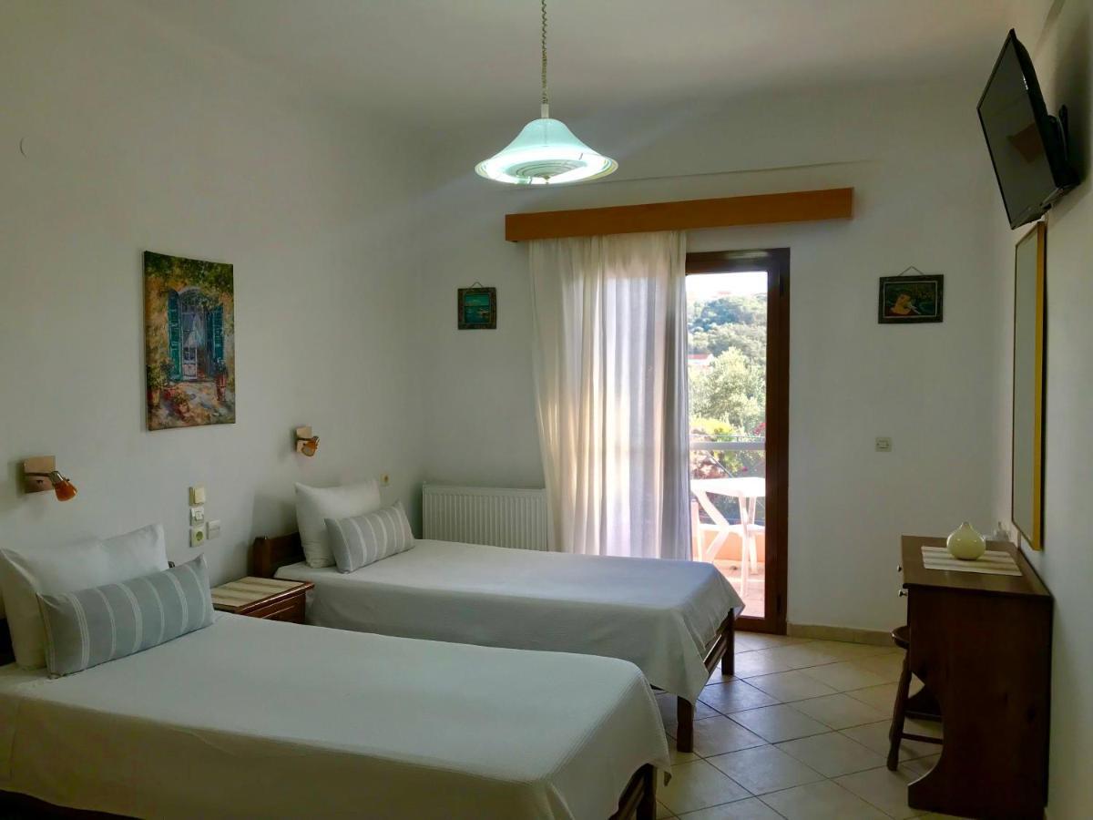 Floros Apartments Agios Stefanos Avliotes  Екстер'єр фото
